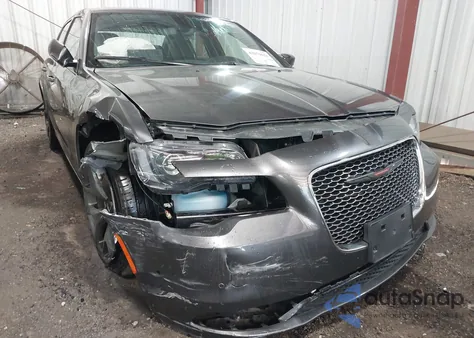 2022 Chrysler 300 S из США, поврежденный, VIN 2C3CCABG5NH245212